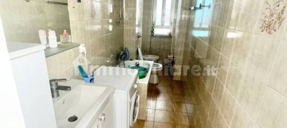 1 bedroom Apartment in Turin, Italy No. 124915 10