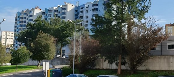 3-salle Appartement à Loures, Portugal No. 95049 18