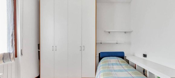 Квартира с 5 спальнями в Кузано Миланино, Италия № 159122 26