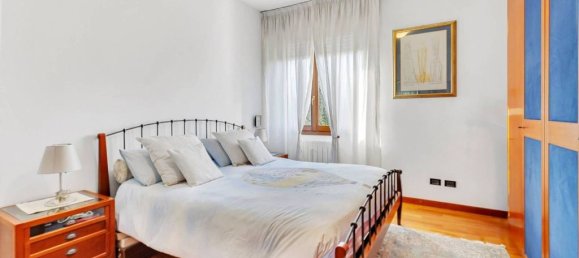 Квартира с 5 спальнями в Кузано Миланино, Италия № 159122 17