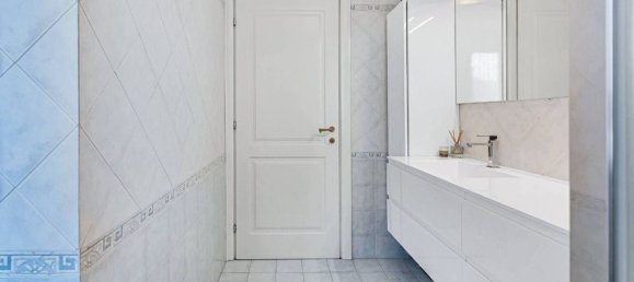 Квартира с 5 спальнями в Кузано Миланино, Италия № 159122 35