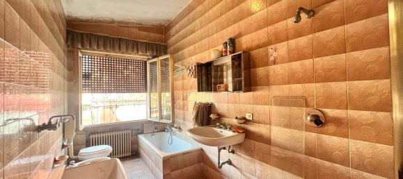 6 rooms House in Santa Maria di Sala, Italy No. 274949 10