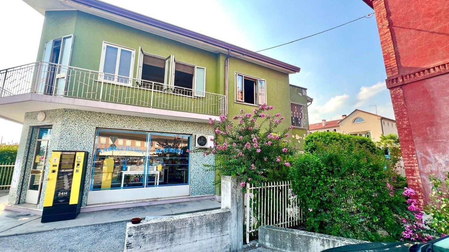 6 rooms House in Santa Maria di Sala, Italy No. 274949