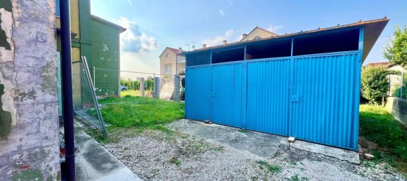 6 rooms House in Santa Maria di Sala, Italy No. 274949 16