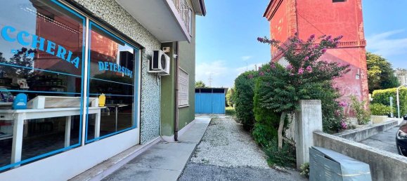 6 rooms House in Santa Maria di Sala, Italy No. 274949 15