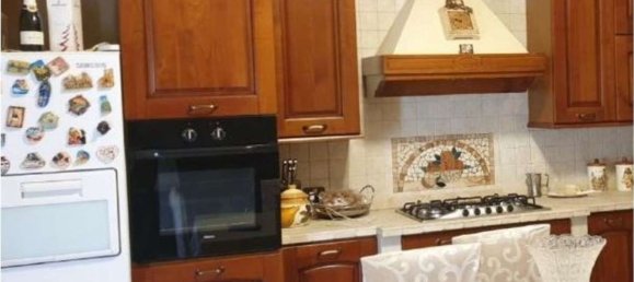 6-salle Appartement à Naples, Italy No. 285162 7