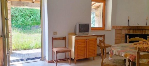 Adosado de 5 dormitorios en Città di Castello, Italy No. 87778 14