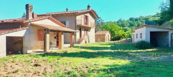 Adosado de 5 dormitorios en Città di Castello, Italy No. 87778 34