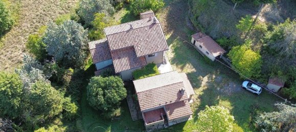 Adosado de 5 dormitorios en Città di Castello, Italy No. 87778 41