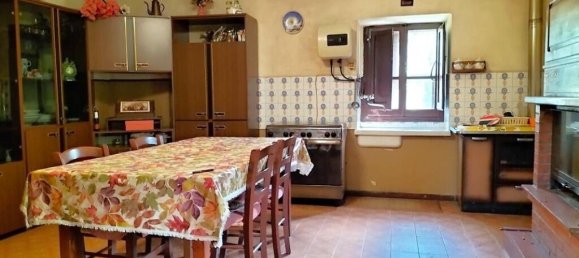 Adosado de 5 dormitorios en Città di Castello, Italy No. 87778 21