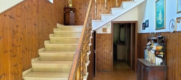 Adosado de 5 dormitorios en Città di Castello, Italy No. 87778 28