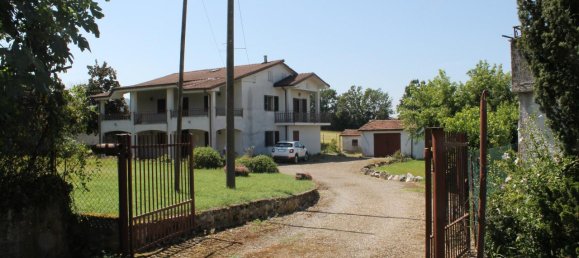 5 rooms House in Agazzano, Italy No. 72362 42