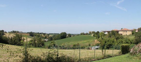 5 rooms House in Agazzano, Italy No. 72362 10