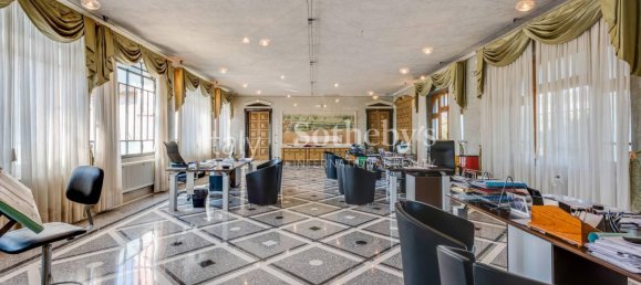 9 bedrooms Villa in Lonato del Garda, Italy No. 177467 8