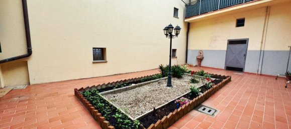 3 غرف نوم منزل ذو طابقين في Campi Bisenzio, Italy رقم 323145 23