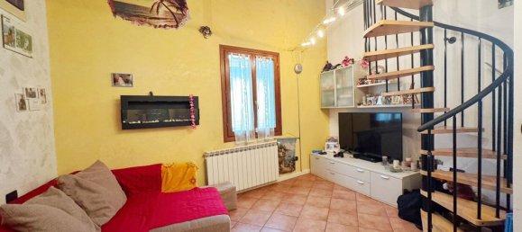 3 غرف نوم منزل ذو طابقين في Campi Bisenzio, Italy رقم 323145 17