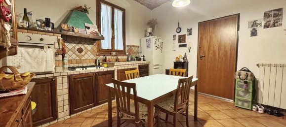 3 غرف نوم منزل ذو طابقين في Campi Bisenzio, Italy رقم 323145 25