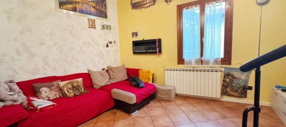 3 غرف نوم منزل ذو طابقين في Campi Bisenzio, Italy رقم 323145 19