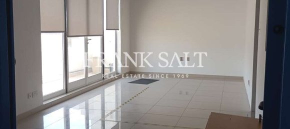 Office in Balzan, Malta No. 13229 4