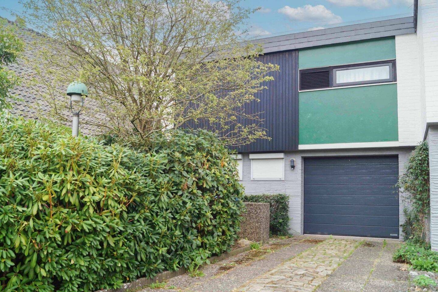 3 bedrooms Townhouse in Delmenhorst, Germany No. 272460