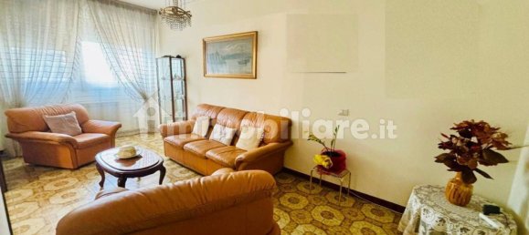 Apartamento de 4 dormitorios en Rome, Italy No. 192126 13