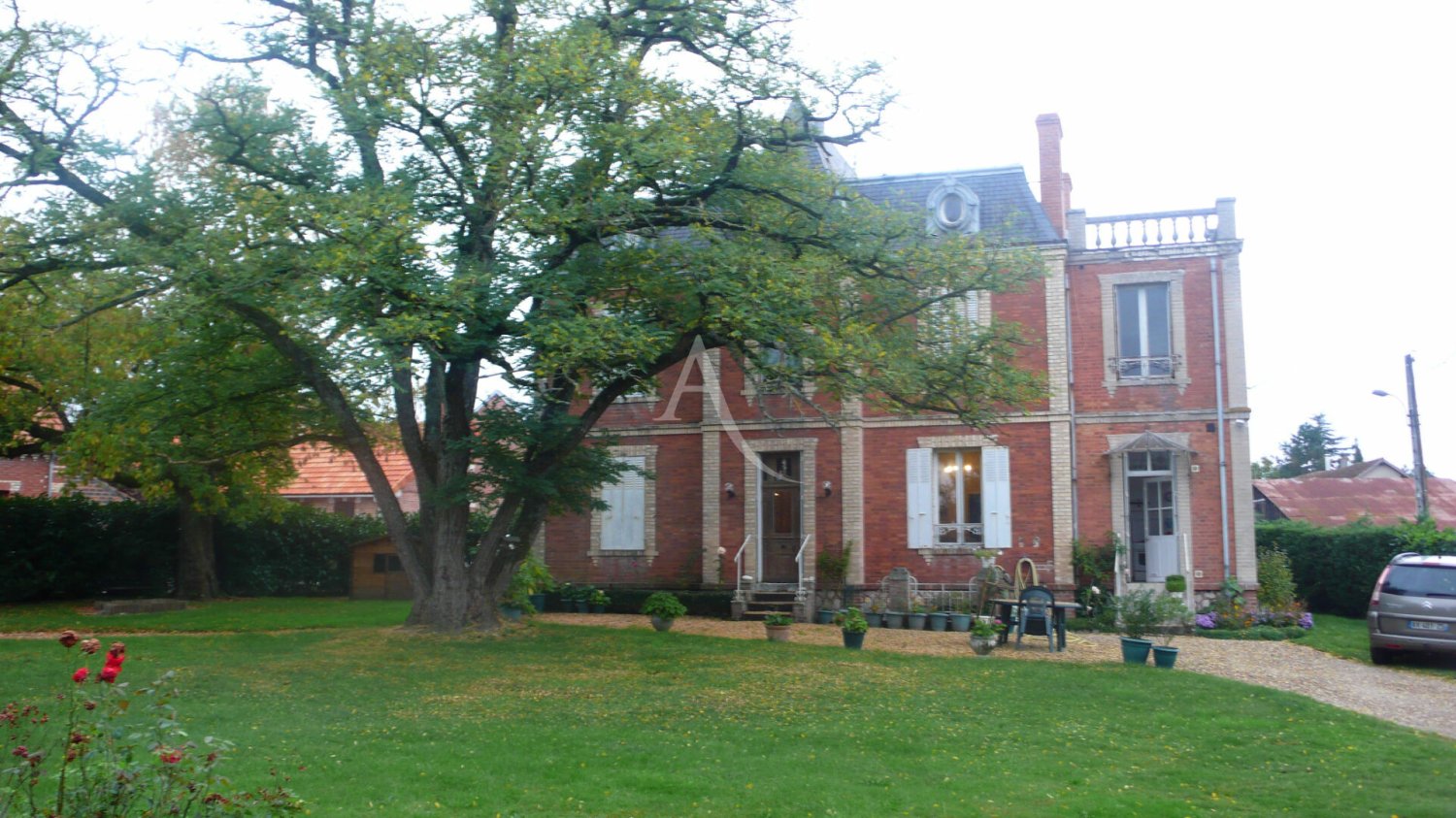 8 chambres Maison à Vouzon, France No. 82404