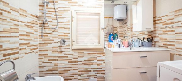 3 bedrooms Apartment in Viterbo, Italy No. 315629 17