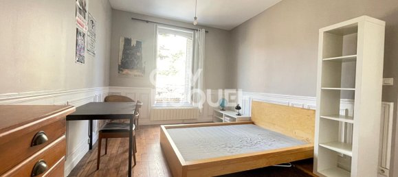 2 bedrooms Apartment in Seine-Saint-Denis, France No. 186341 4