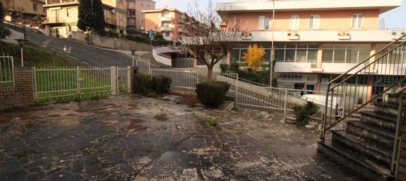 6 bedrooms House in Corridonia, Italy No. 351494 16