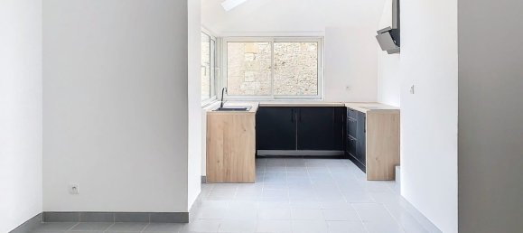 Casa T4 em Saint-Martin-le-Beau, France N.º 49361 3