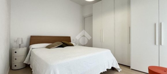 2 chambres Appartement à Milan, Italy No. 263378 9