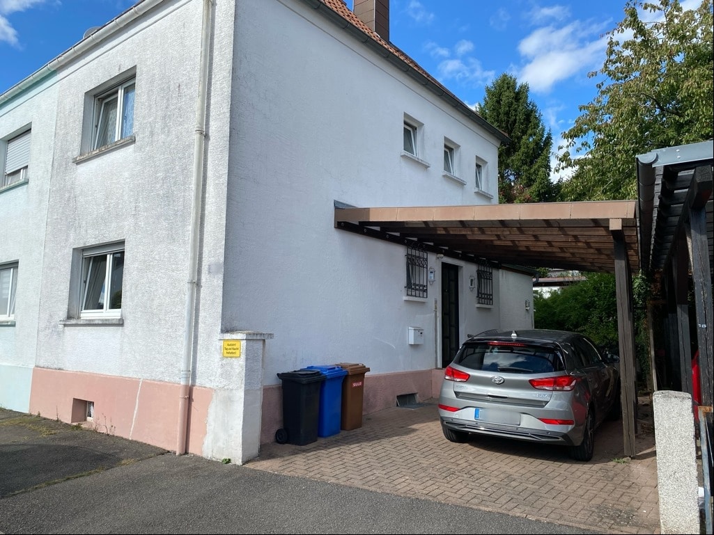 4-salle Maison de ville à Pirmasens, Germany No. 327360