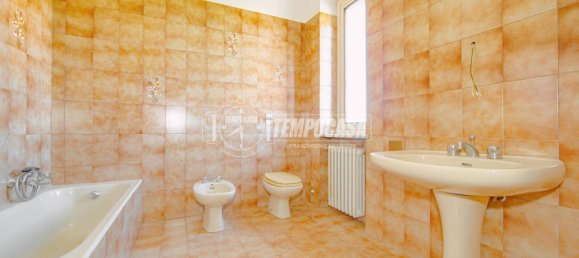 2 bedrooms Villa in Linarolo, Italy No. 258087 18