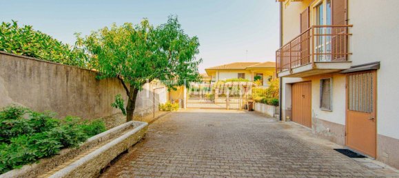 2 bedrooms Villa in Linarolo, Italy No. 258087 3