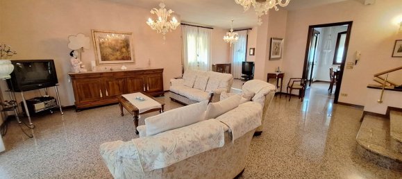 Villa de 7 habitaciónes en Scorzè, Italy No. 297276 6