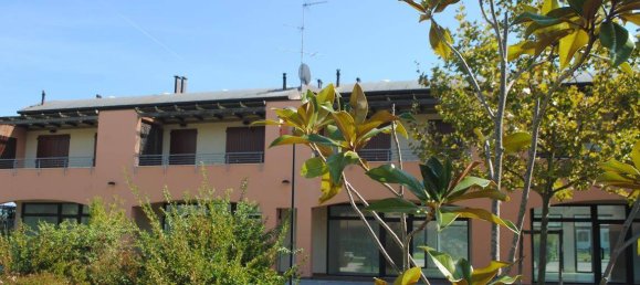 2 bedrooms Apartment in Ravenna, Italy No. 146598 4