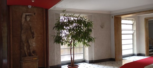 Квартира с 4 спальнями в Рим, Италия № 313121 4