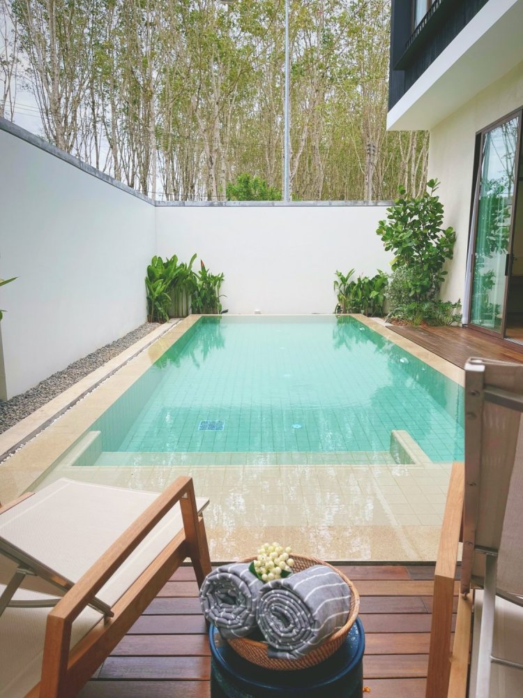 2 bedrooms Villa in Bang Tao, Thailand No. 8578