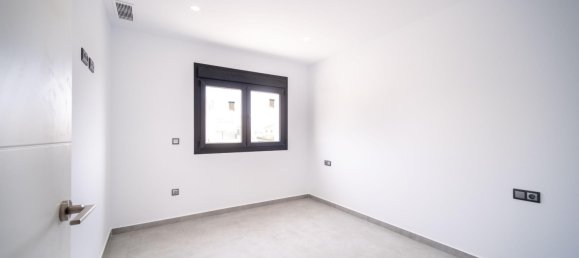 3 dormitorios villa en venta en Torrevieja, Alicante, Comunidad Valenciana, Spain № 365196 17