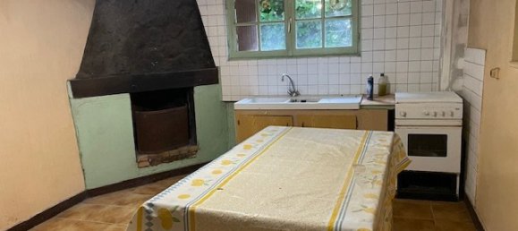 Casa de 4 dormitorios en Saint-Hernin, France No. 190016 14