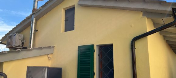 3-Zimmer Haus in Poggio a Caiano, Italy, Nr. 251079 9