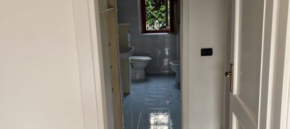 3-Zimmer Haus in Poggio a Caiano, Italy, Nr. 251079 22