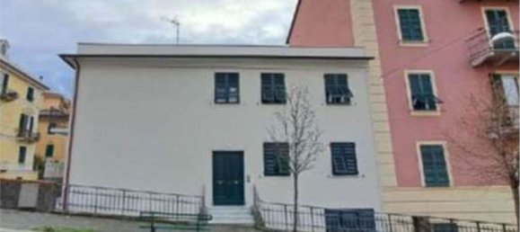 5 rooms Apartment in Genoa, Italy No. 284257 49