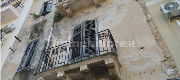 Edifício de 5 divisões em Palermo, Italy N.º 147548 6