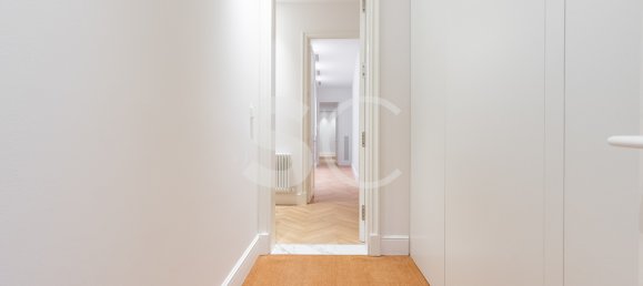 Квартира с 2 спальнями в Старый город, Испания № 33975 6