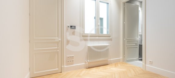 Квартира с 2 спальнями в Старый город, Испания № 33975 40