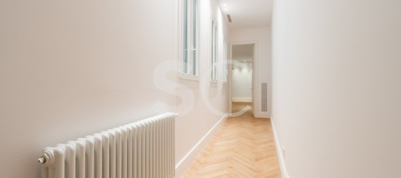 Квартира с 2 спальнями в Старый город, Испания № 33975 17