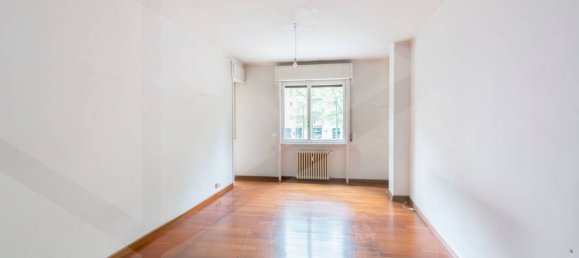 3 bedrooms Apartment in Milan, Italy No. 260793 38