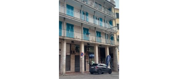 Квартира с 2 комнатами в Кастелламмаре ди Стабия, Италия № 31967 18