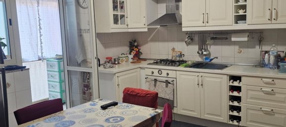 Квартира с 2 комнатами в Кастелламмаре ди Стабия, Италия № 31967 3